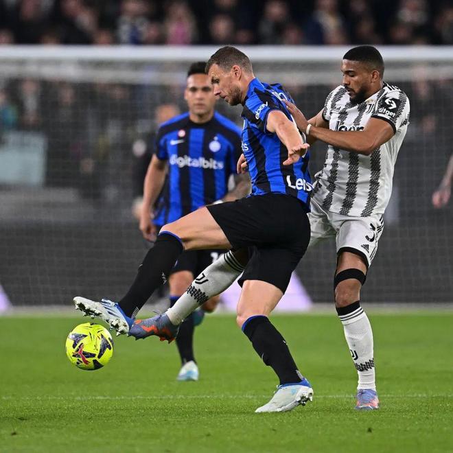 踪叠加AI 踪叠加AI