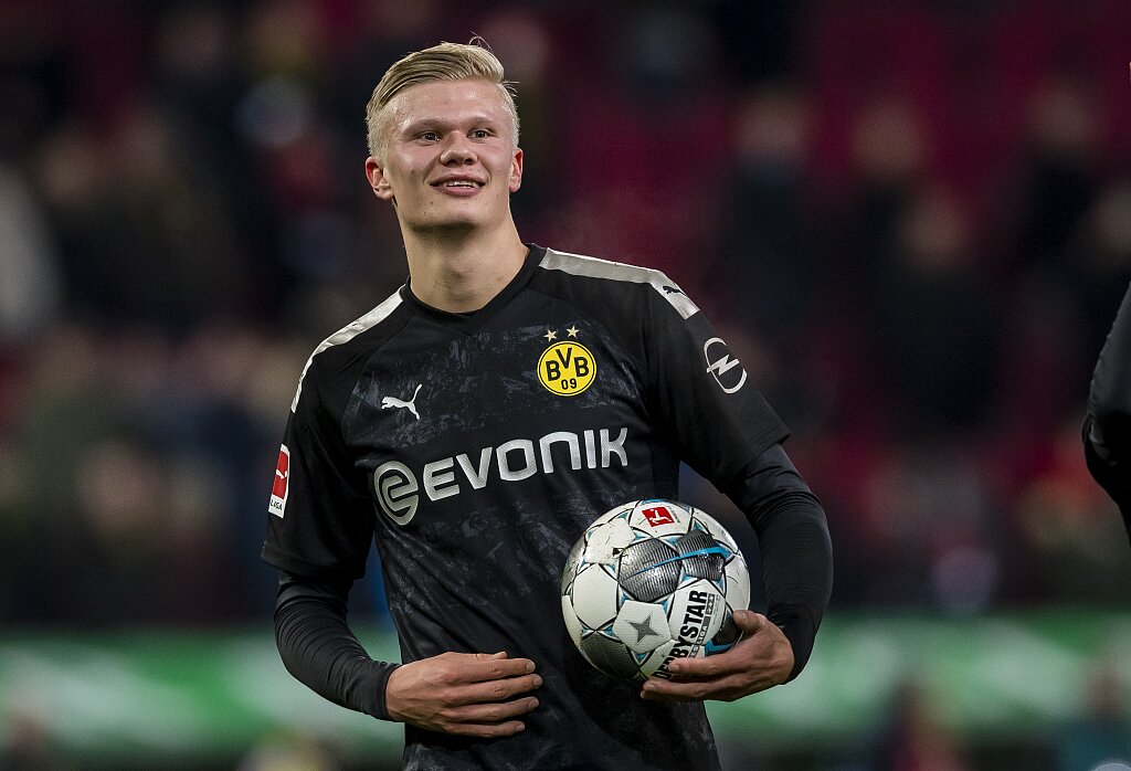 击球对抗强 击球对抗强