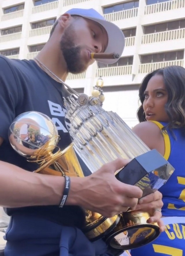 落在长打与 落在长打与